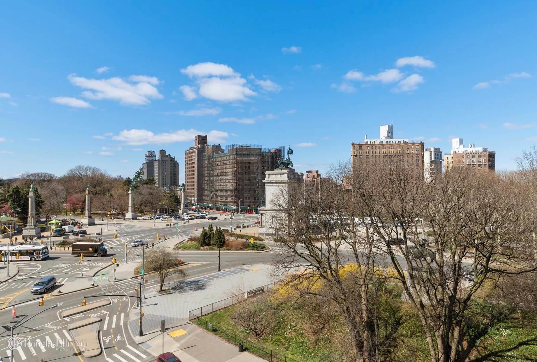 Brooklyn-apartments-for-sale-Prospect-Heights-Richard-Meier-1-Grand-Army-Plaza-09