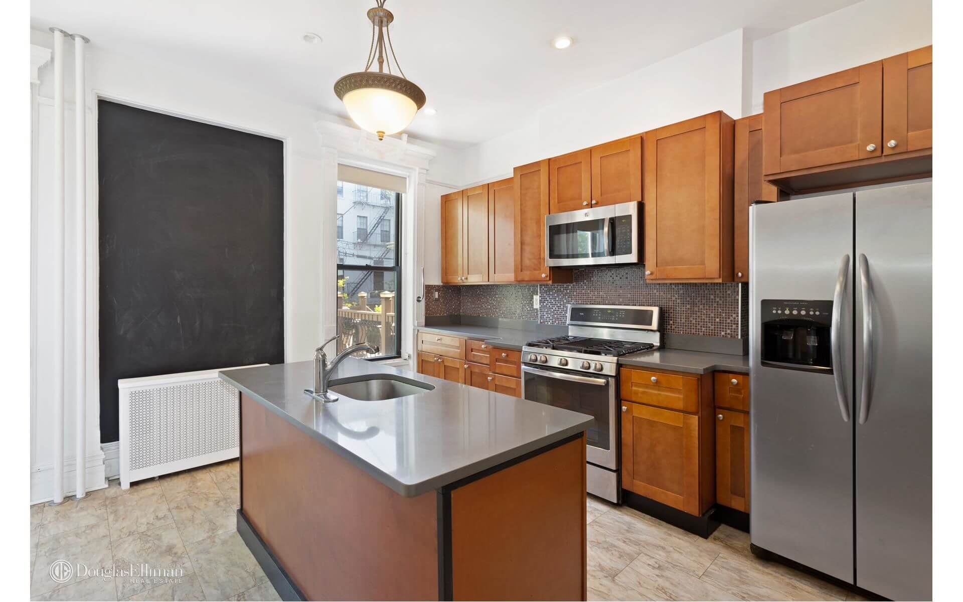 brooklyn-homes-for-sale-bedford-stuyvesant-160-madconough-street-kitchen