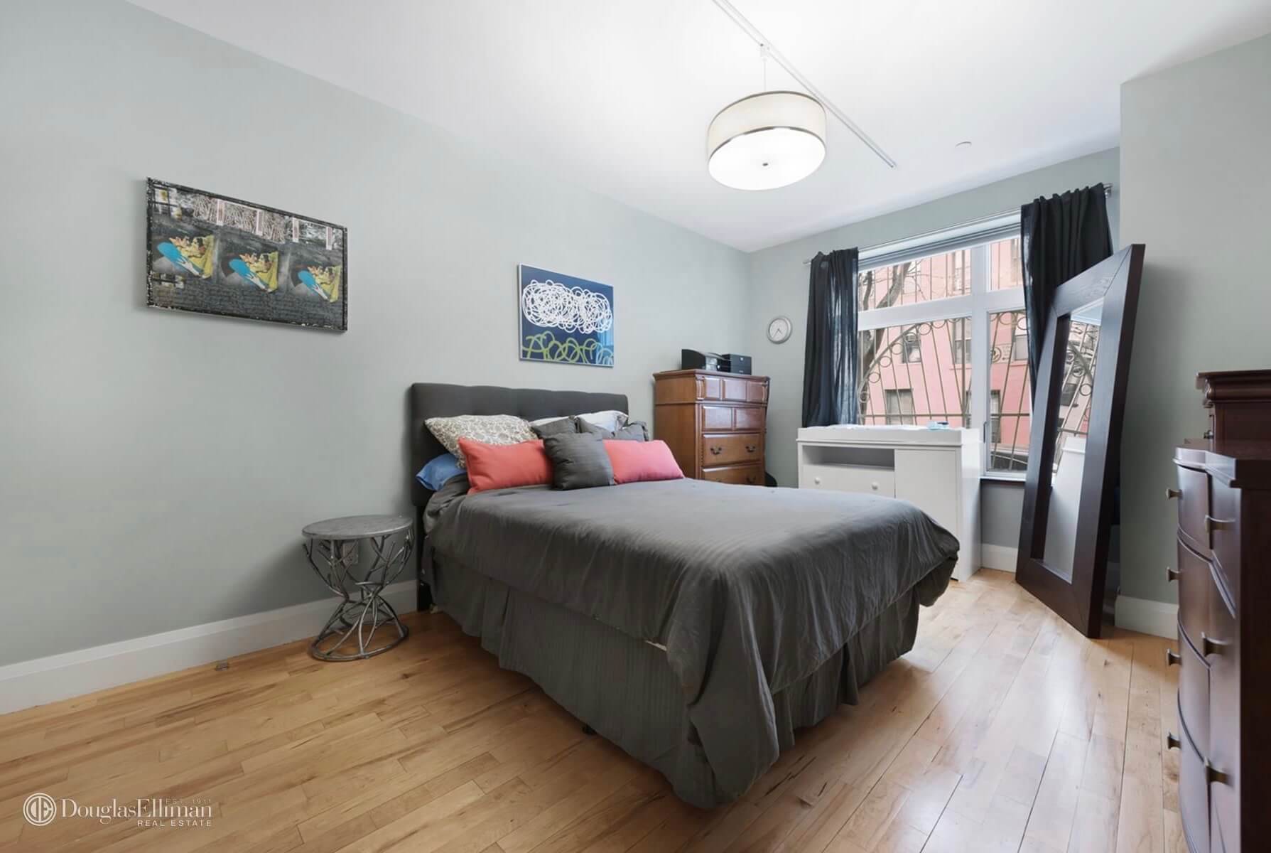 Brooklyn Duplex Apartment for sale in Park Slope 675 Sackett St Apt 107