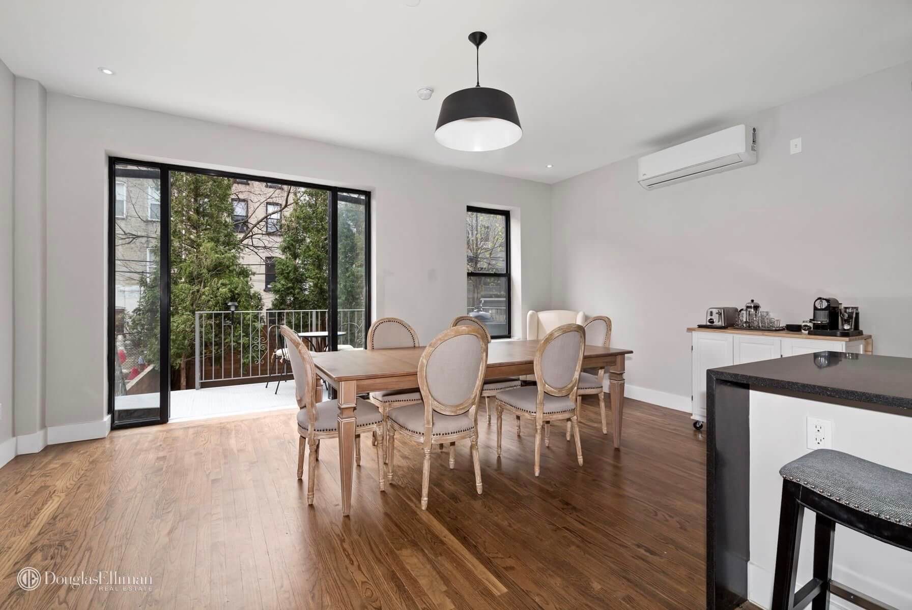 Brooklyn-home-for-sale-in-Bed-Stuy-356-Halsey-St-02