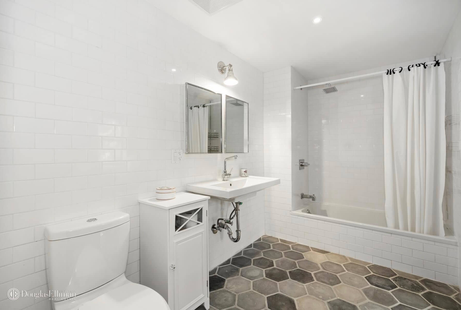 Brooklyn-home-for-sale-in-Bed-Stuy-356-Halsey-St-07