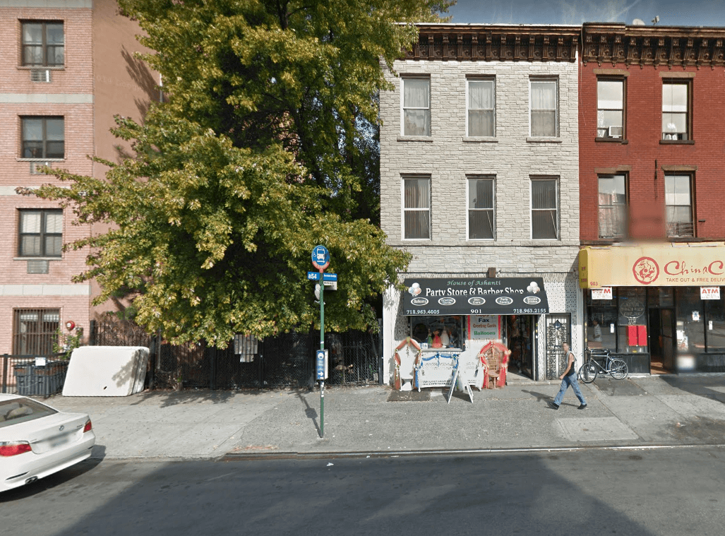 901 Myrtle Avenue in September 2014. Photo by Google Maps