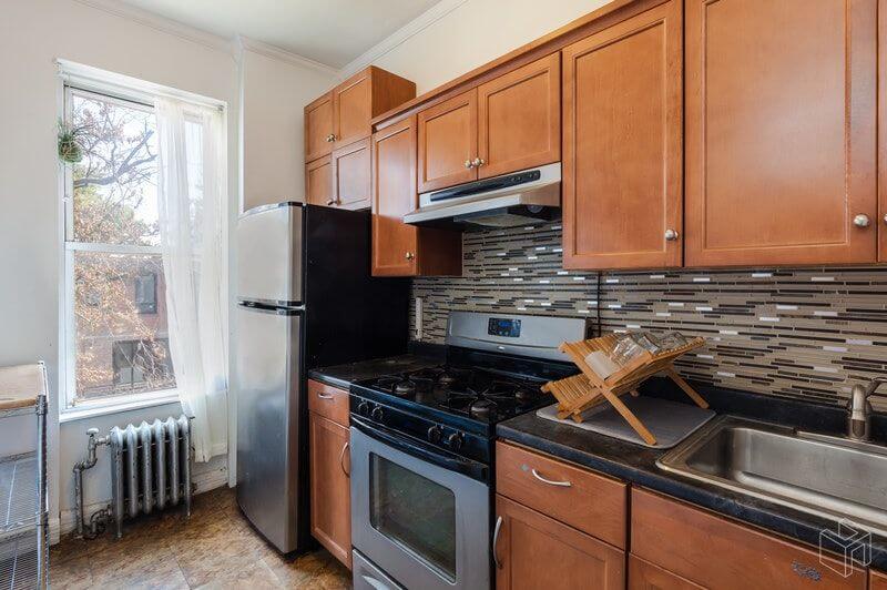 brooklyn-homes-for-sale-bed-stuy-794-jefferson-ave-exterior-parlor-kitchen