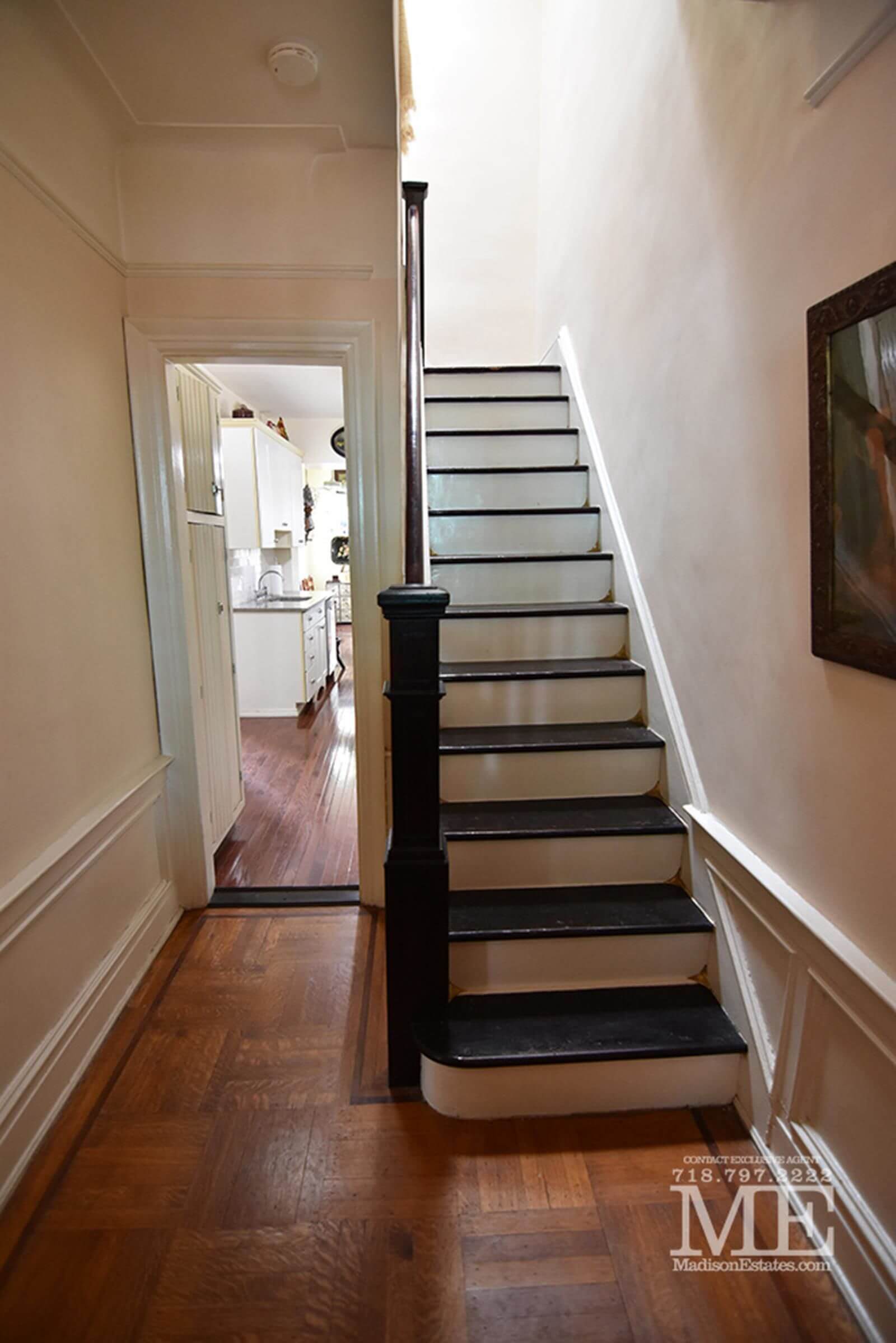 brooklyn-homes-for-sale-bay-ridge-158-73rd-street-stair