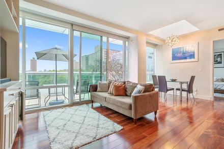 111 Steuben Street living & dining area