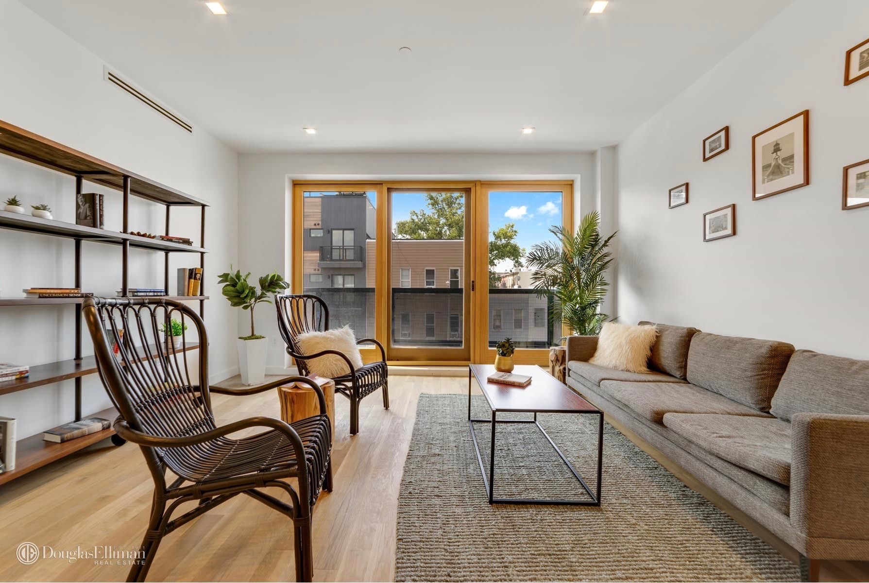 Brooklyn-apartment-for-sale-in-Bushwick-267-Evergreen-Ave-3A-08