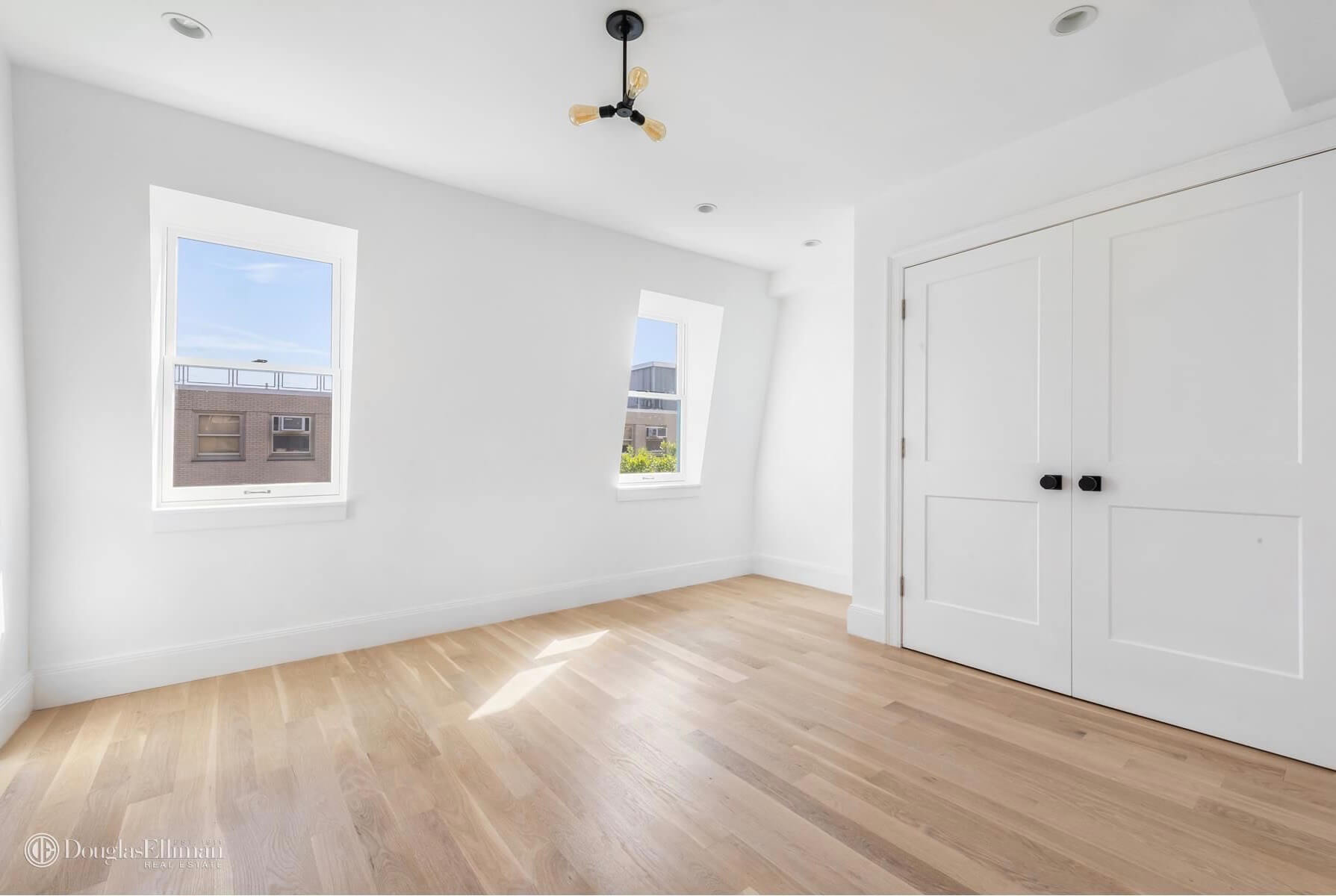 Brownstone-for-sale-in-Brooklyn-Park-Slope-59-Lincoln-Pl-14