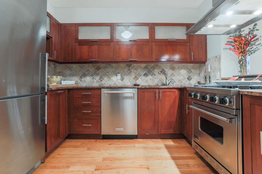Brooklyn-Duplex-Condo-for-sale-in-Cobble-Hill-418-Henry-St-03