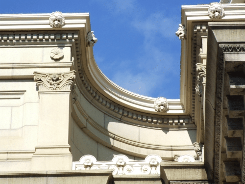 cornice detail