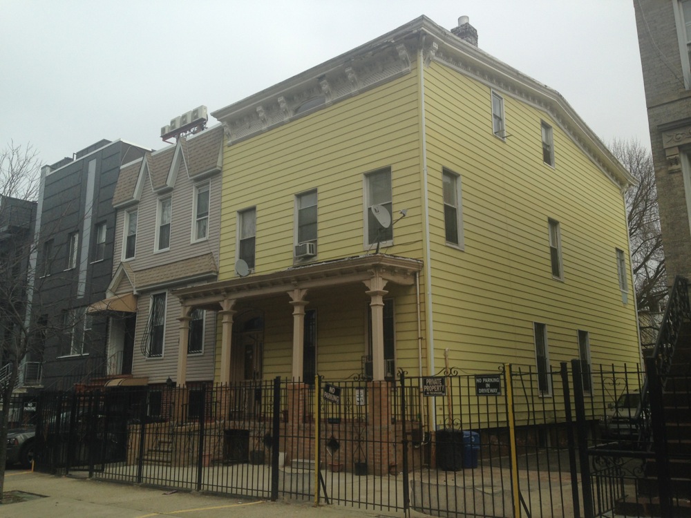 18-harman-street-033115