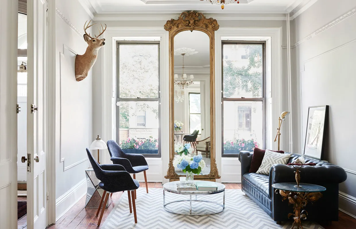 interior with white walls, pier mirror