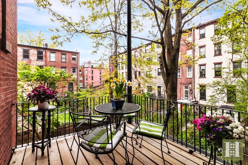 Brooklyn Apartments for Sale in Clinton Hill at 320 Washington Avenue