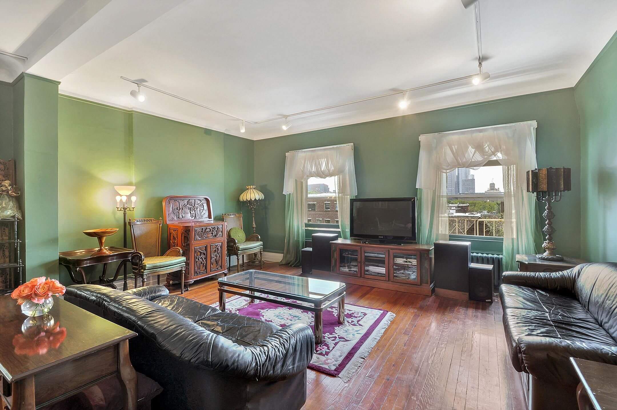 Brooklyn Apartments for Sale in Clinton Hill at 275 Clinton Avenue