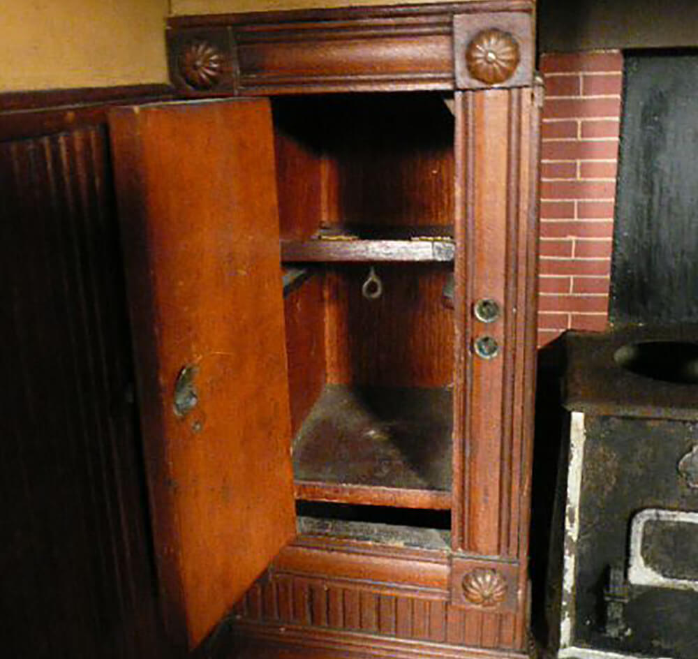 Dumbwaiter Repair Old Townhouse