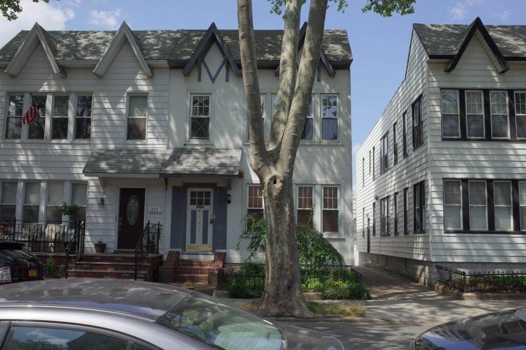Brooklyn Apartments for Rent in Bay Ridge at 257 90th Street