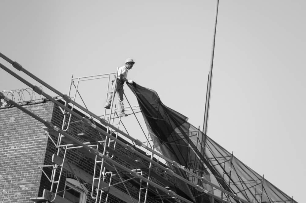 home repair contractor roof