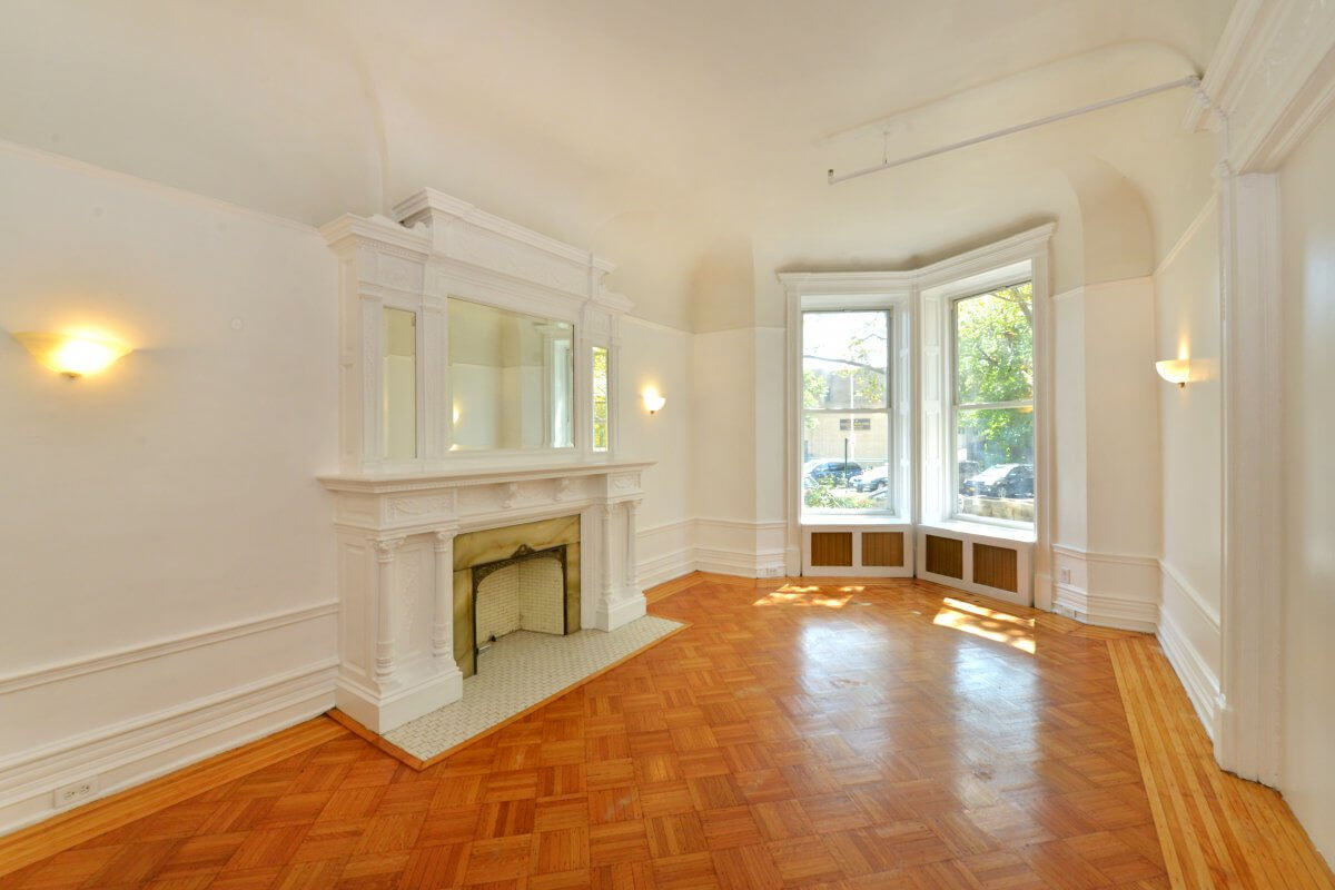 Brooklyn Apartments for Rent in Crown Heights at 871 St. Marks Avenue