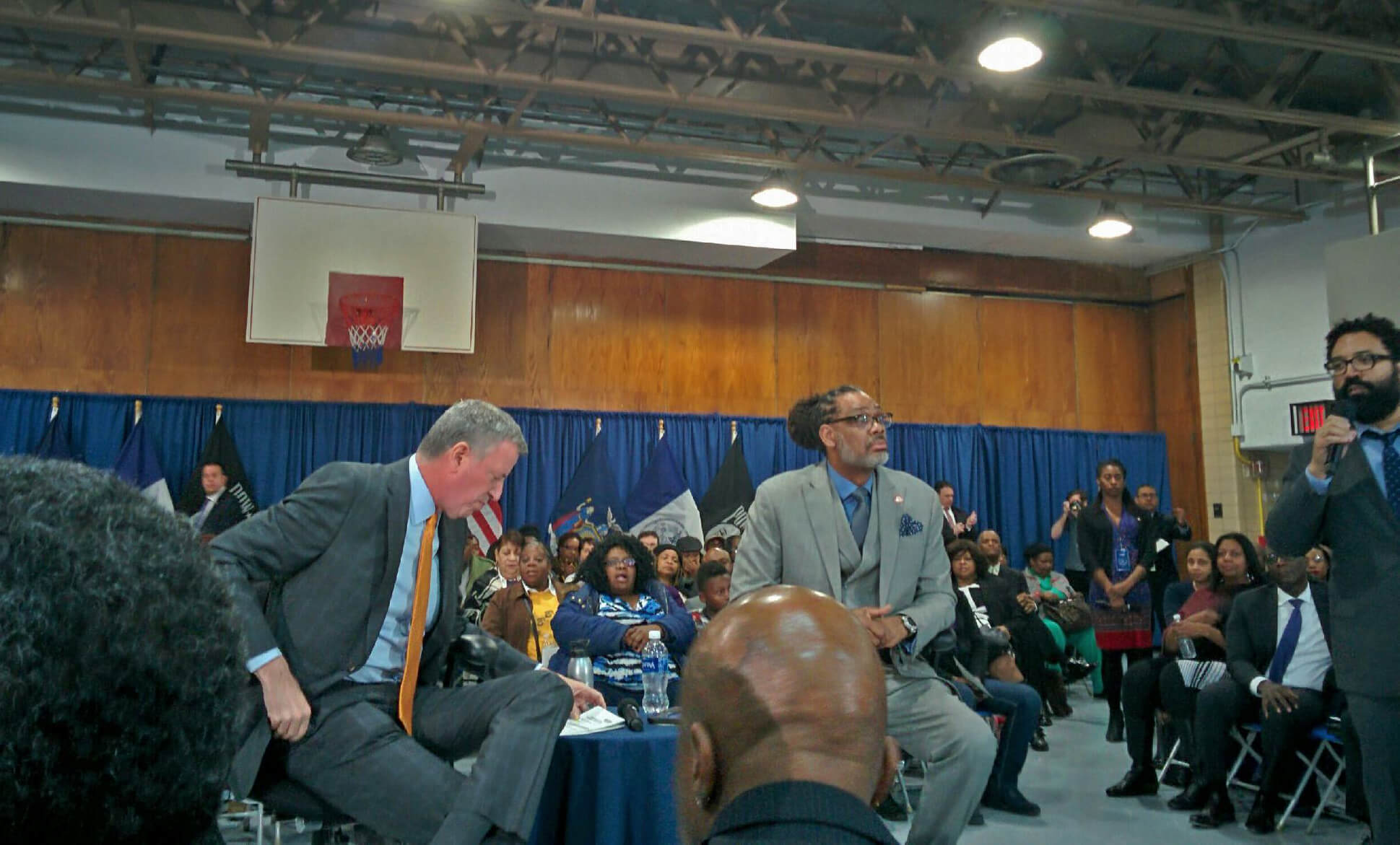 homeless shelter brooklyn mayor de blasio town hall bed stuy