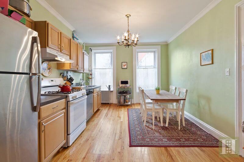 Brooklyn Apartments for Rent in Carroll Gardens at 542 Clinton Street