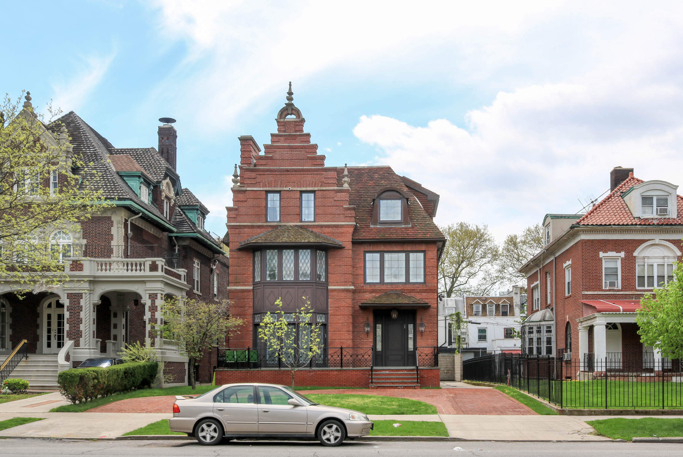 brooklyn history crown heights tour mas