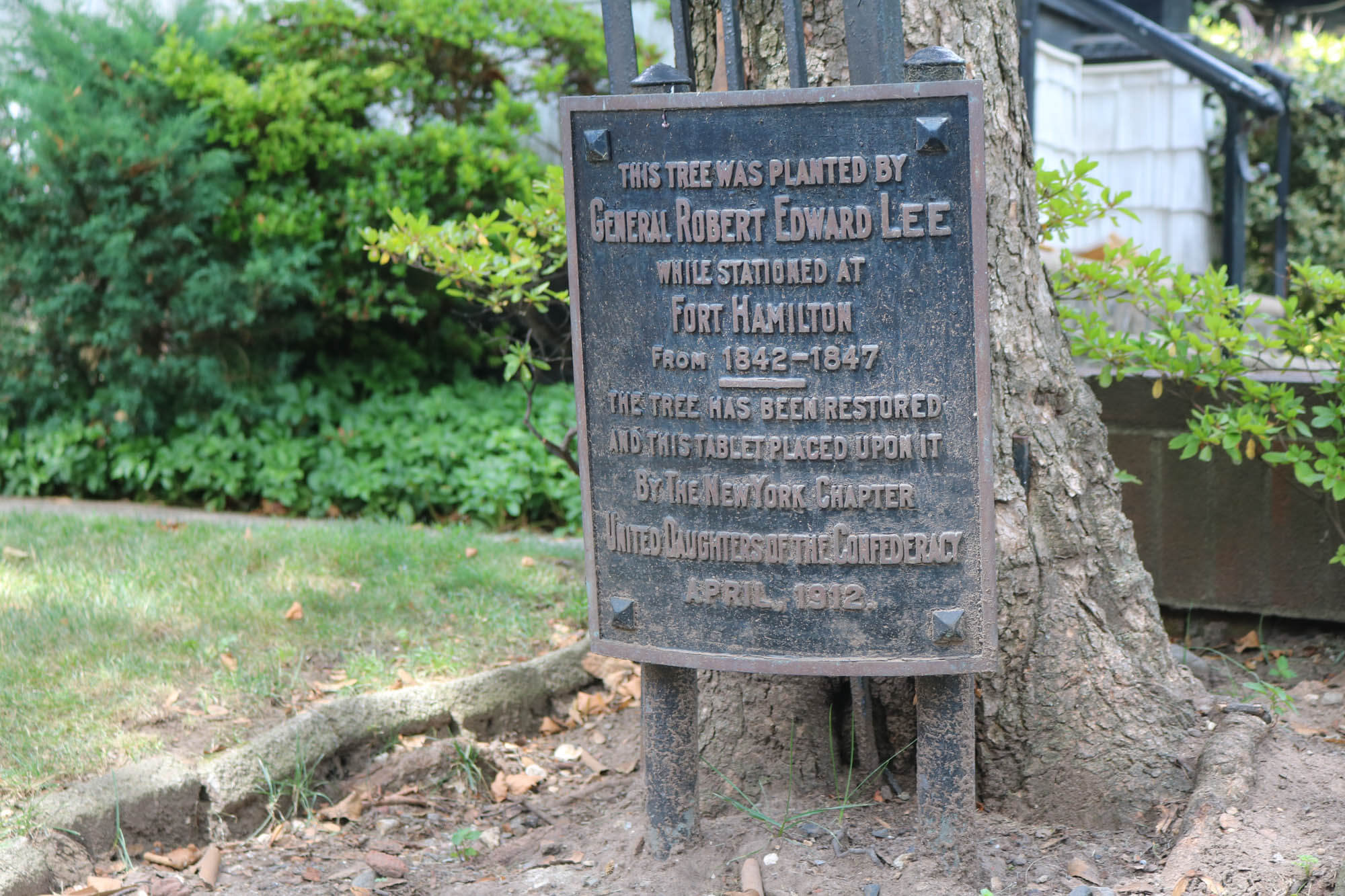 robert e lee confederate memorial st johns 9818 fort hamilton bay ridge