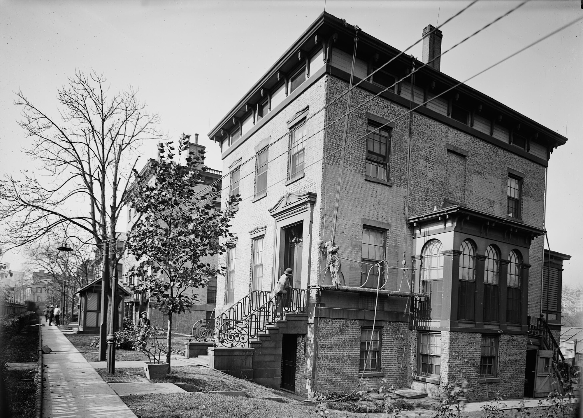 brooklyn development admirals row navy yard wegmans historic