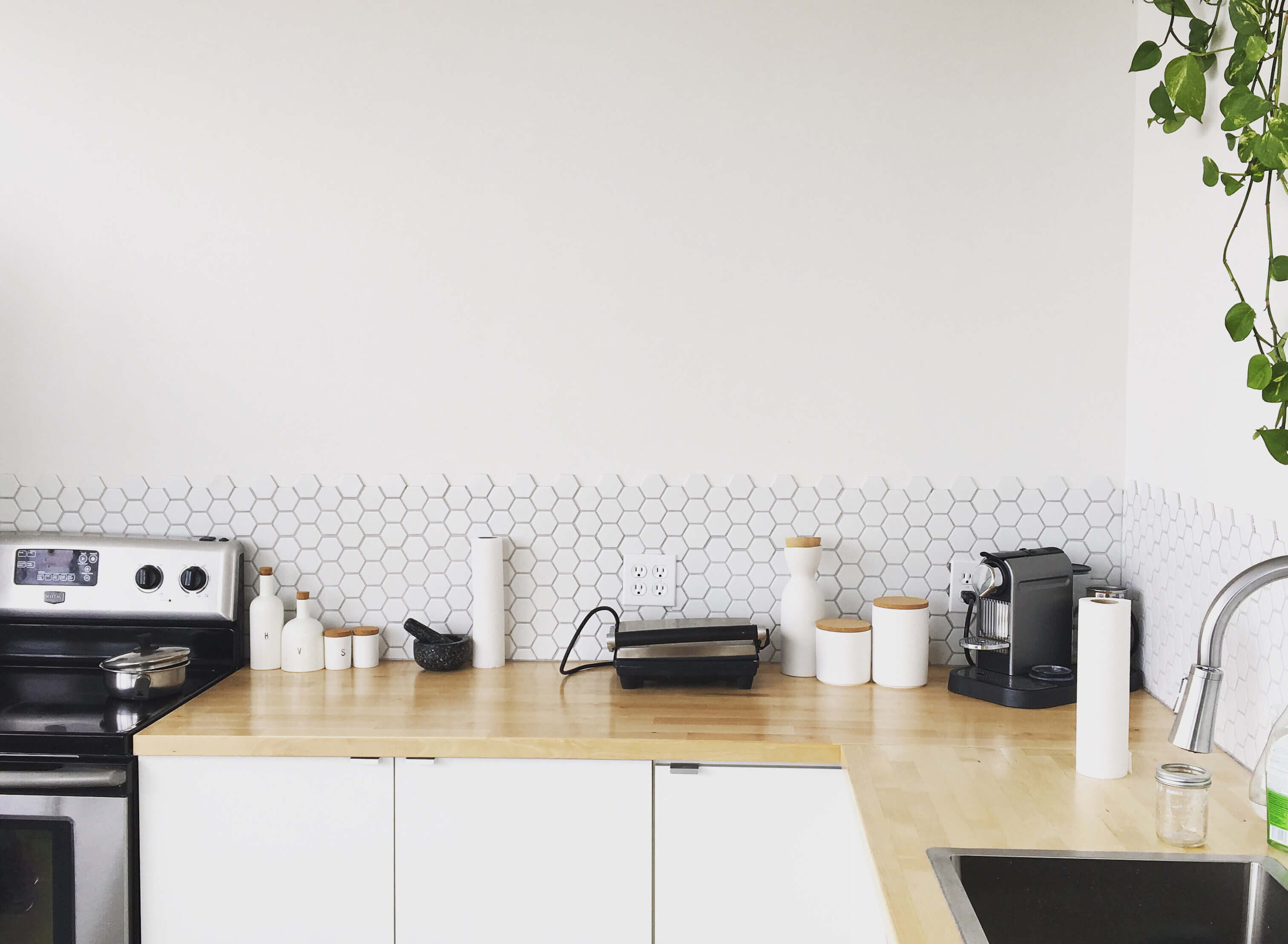 kitchen conversion into bedroom