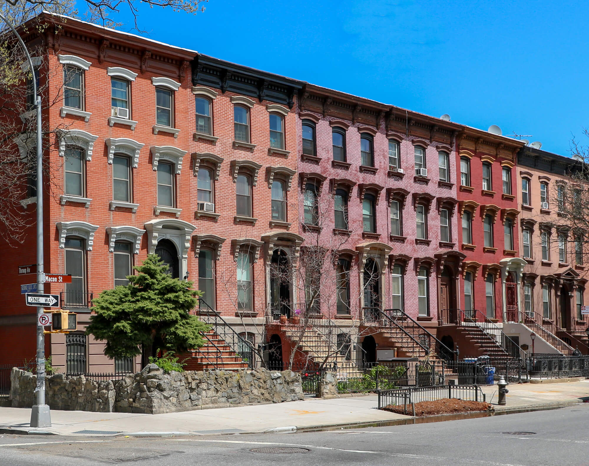 bed stuy macon street