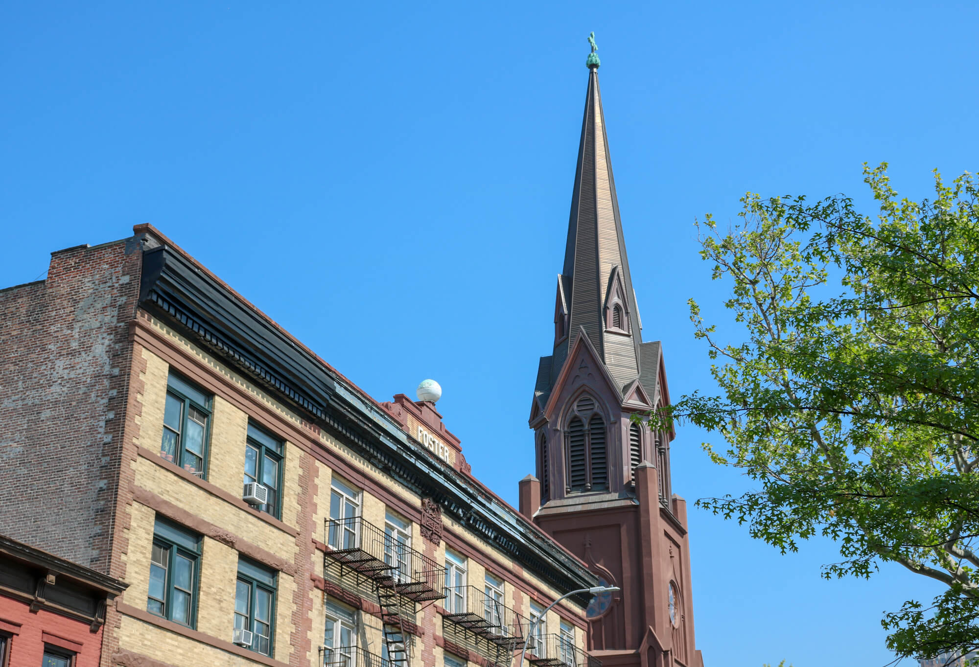 cobble hill court street