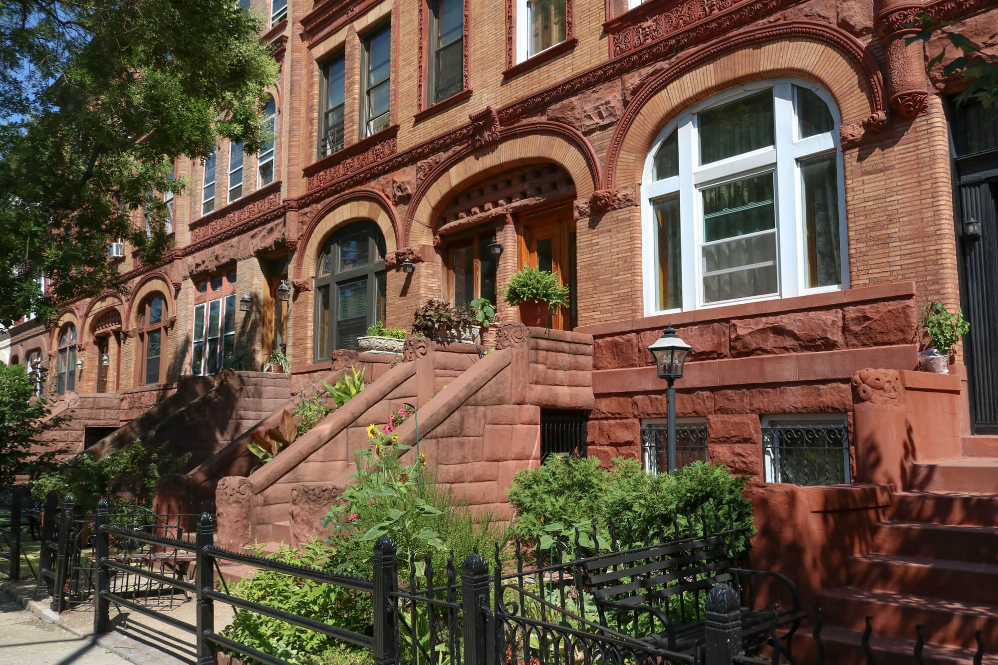 landmarks preservation commission