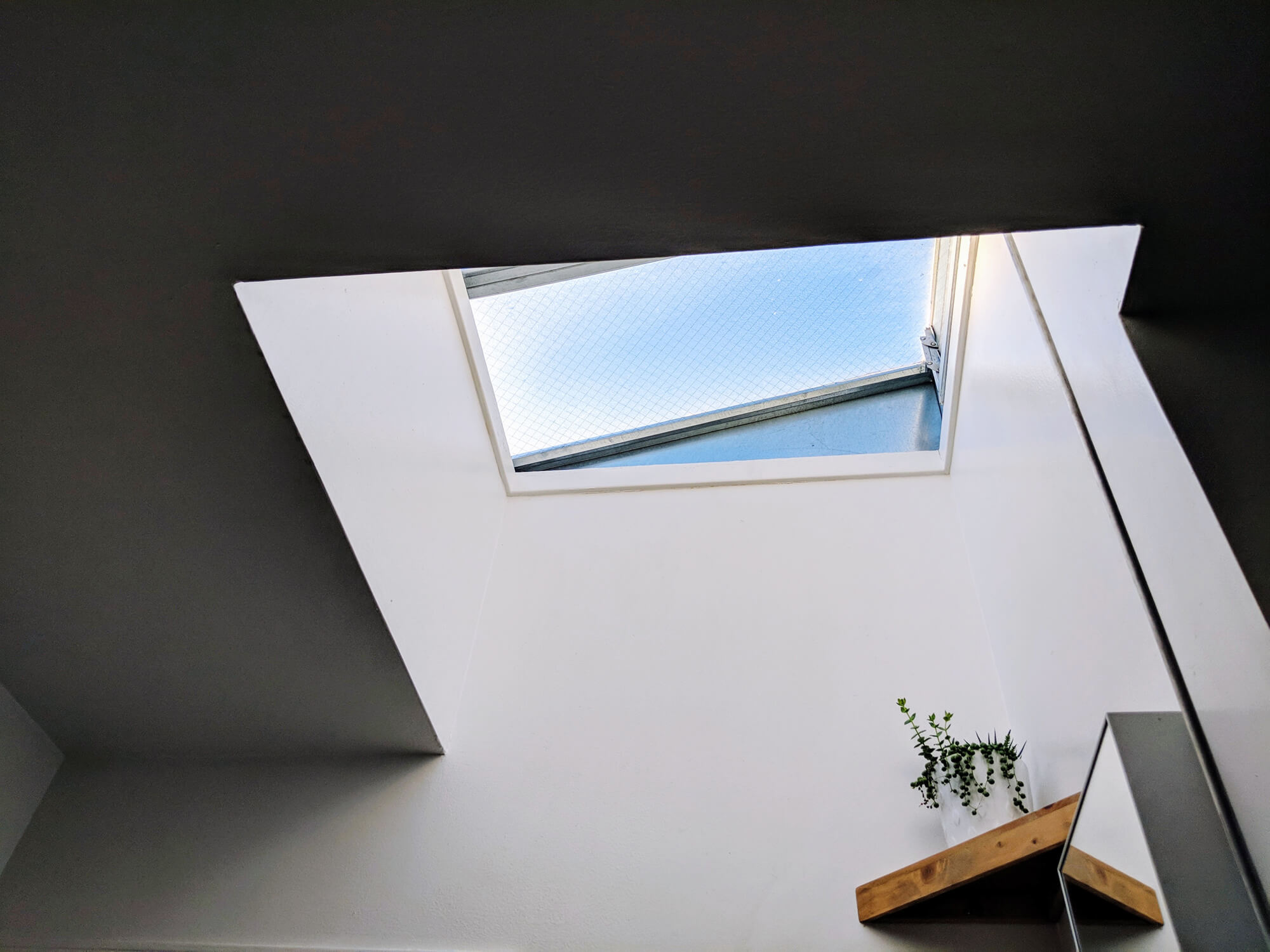 skylight sun cover heat