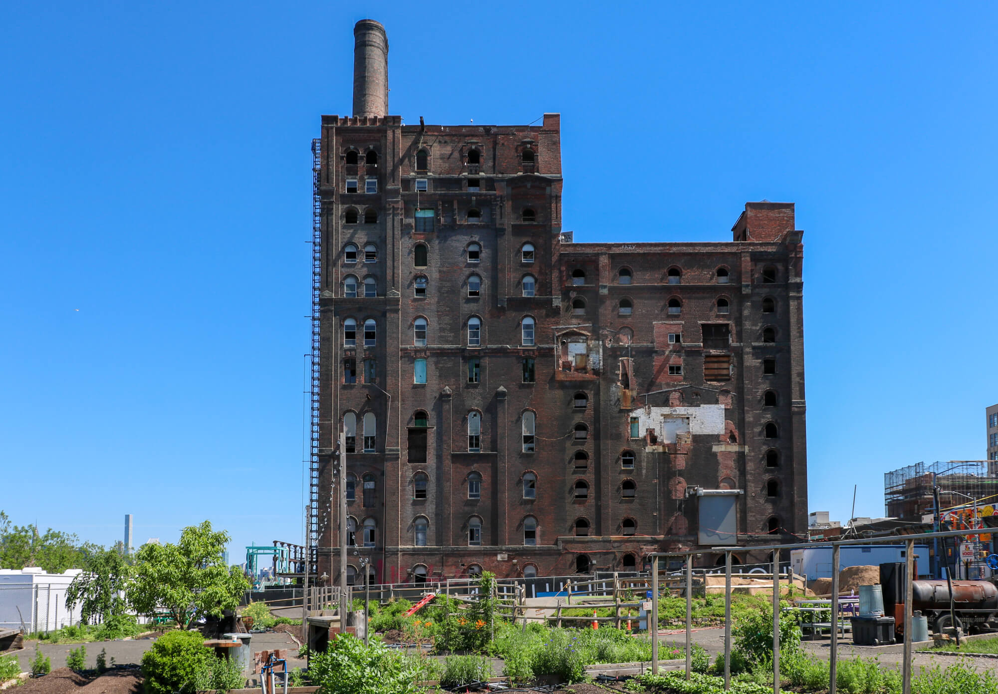 williamsburg domino refinery