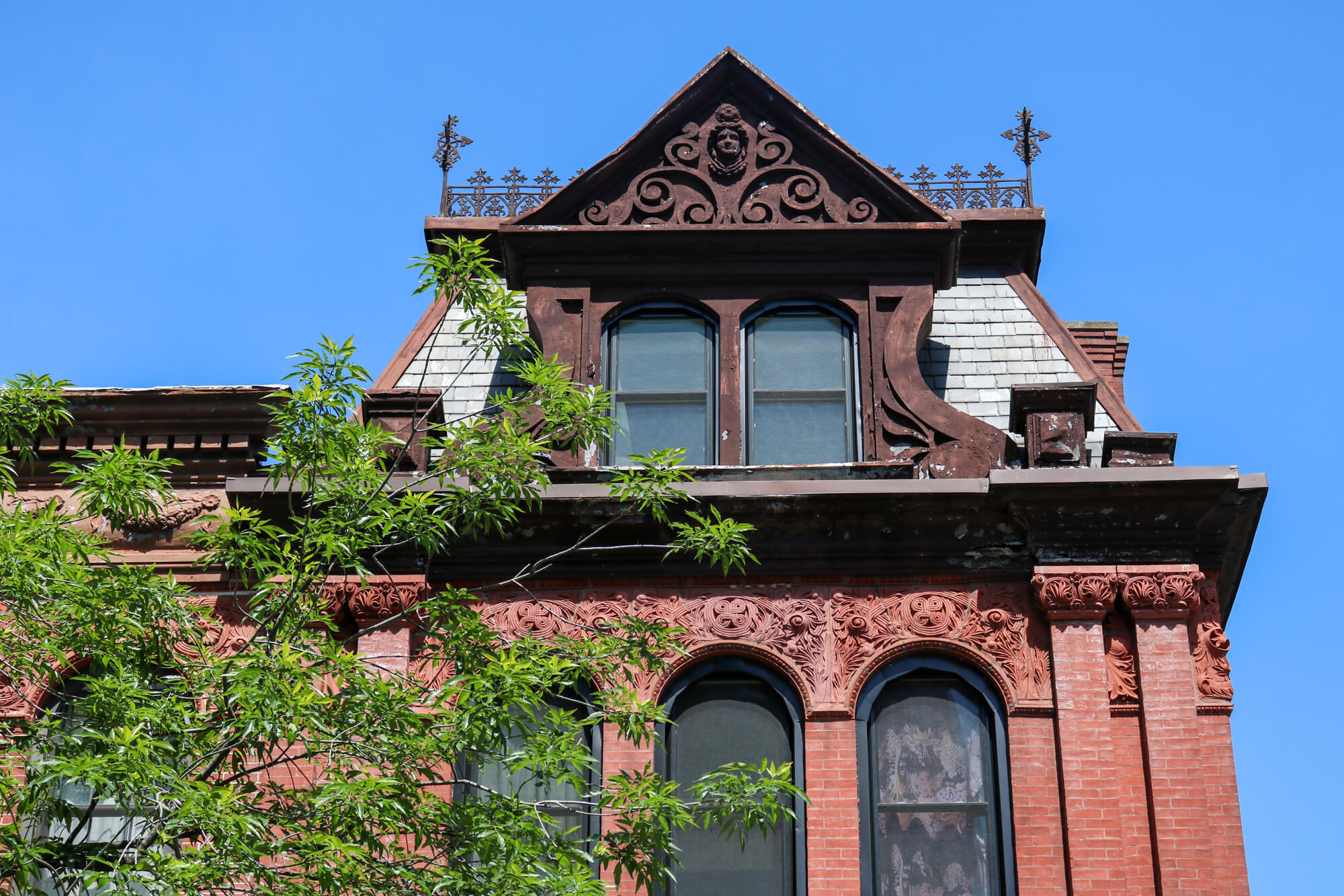 linden street brooklyn architecture bushwick