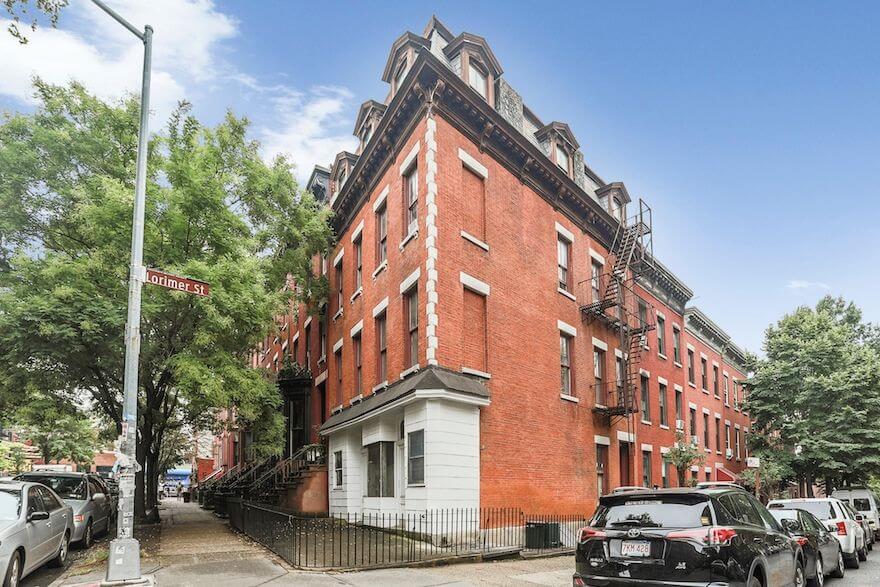 Brooklyn building for sale in Greenpoint at 1118 Lorimer Street