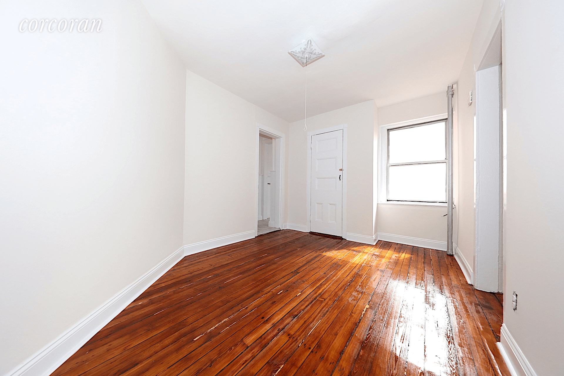 One Bedroom For Rent In Greenpoint S Famous Astral