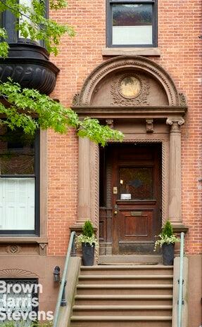 166 hicks street
