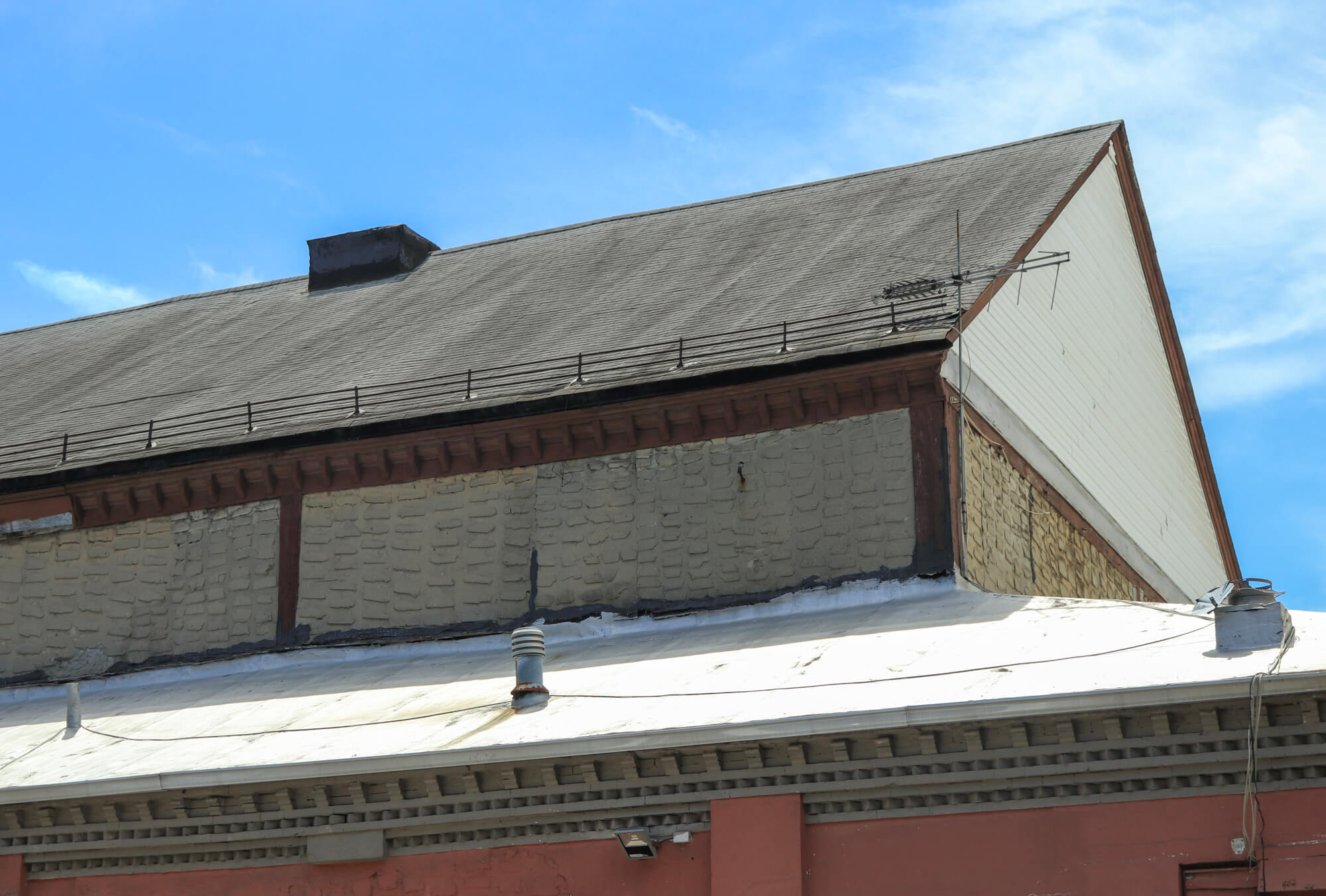 486 henry street