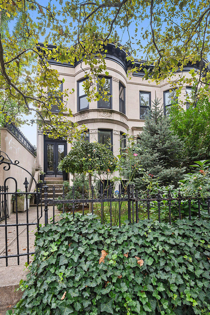 996 saint johns place