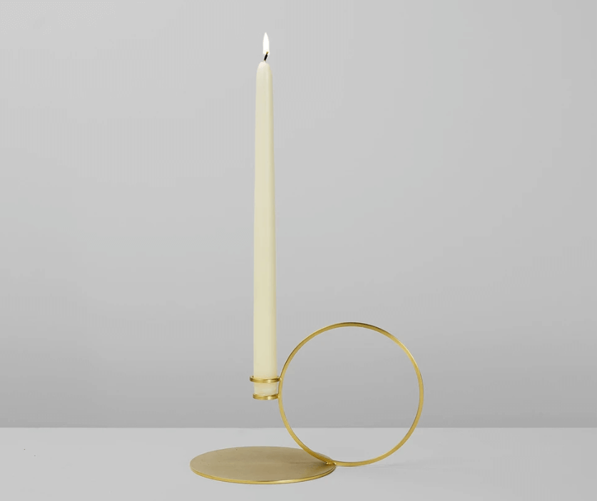 roll and hill candle stick