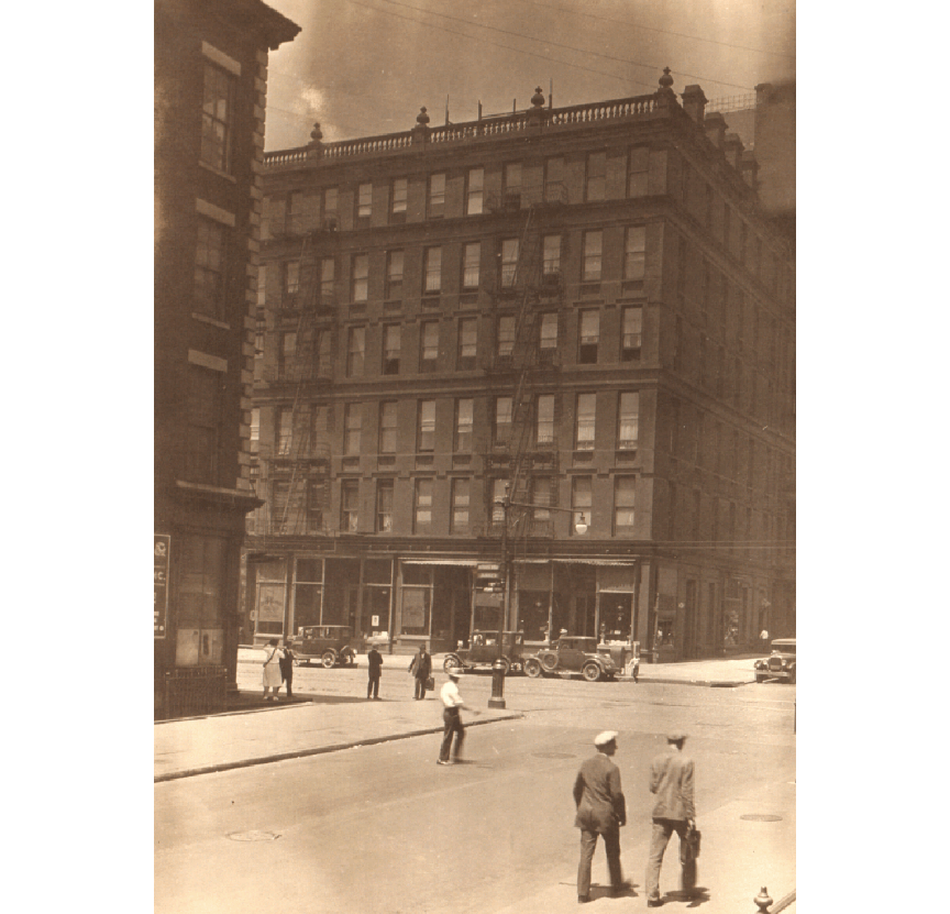 the building in 1922