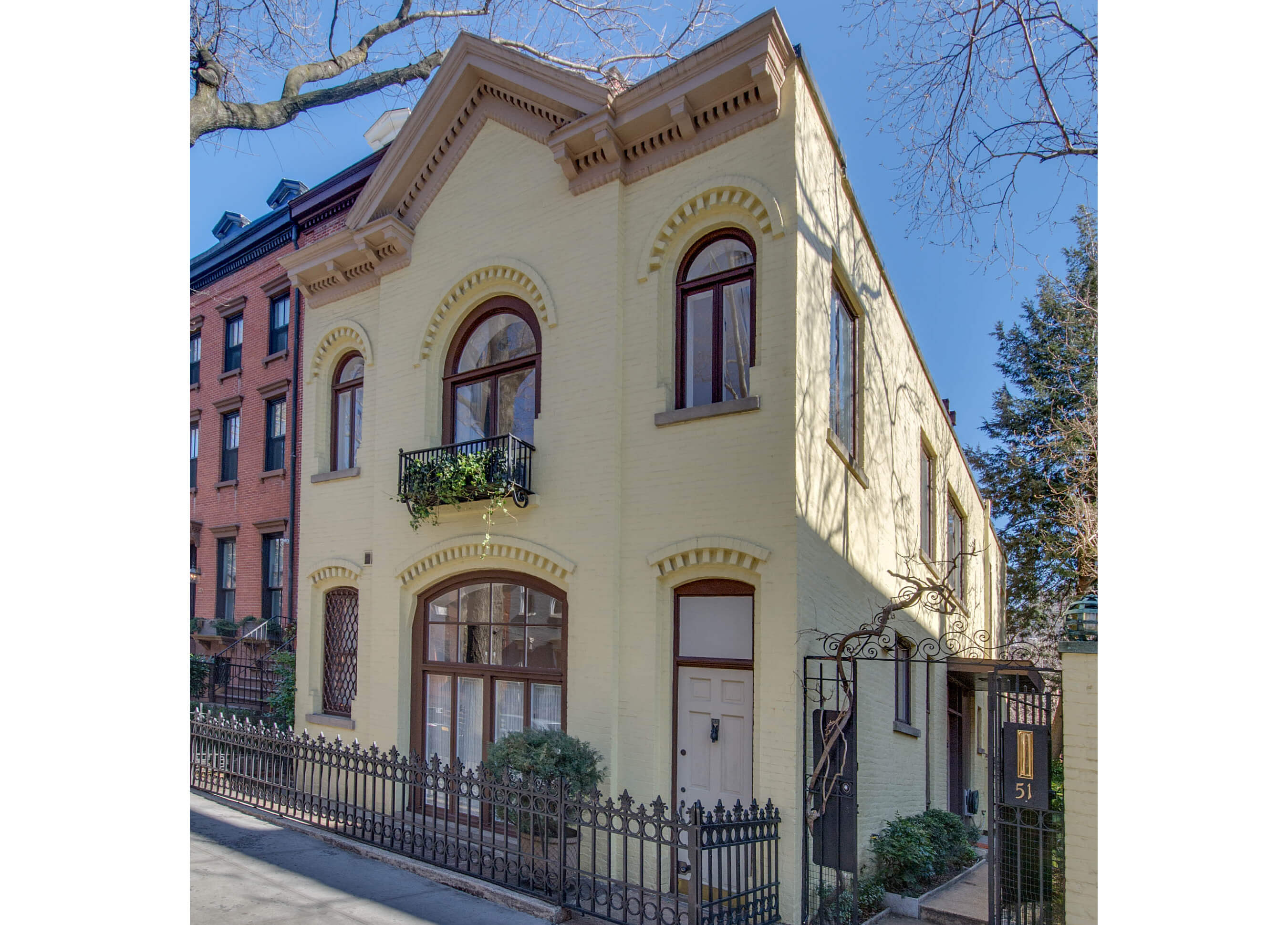 brooklyn heights carriage house