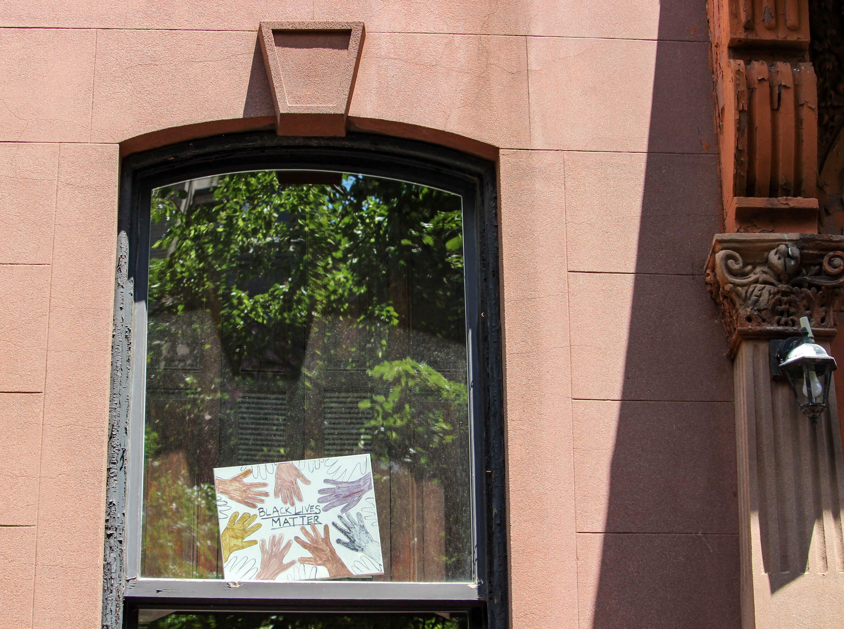 brooklyn heights black lives matter sign