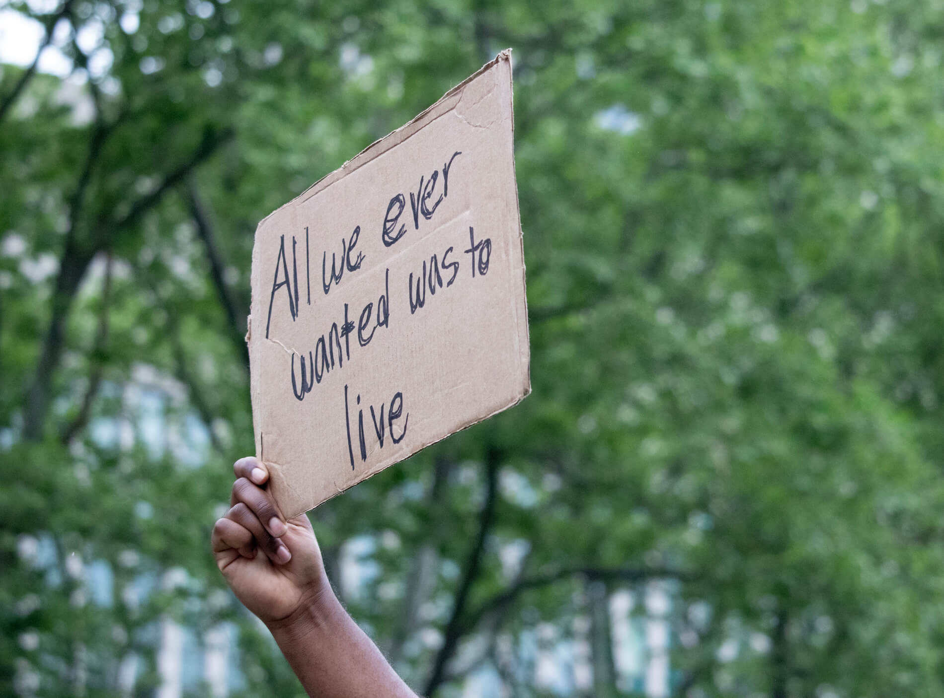 george floyd memorial black lives matter