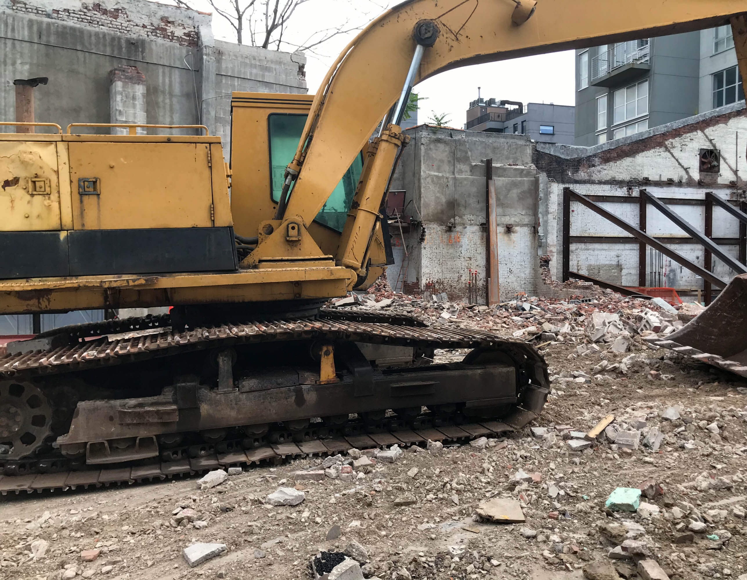 demolition at 296 wythe