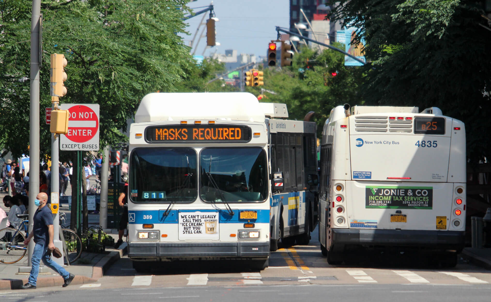 downtown brooklyn bus masks required