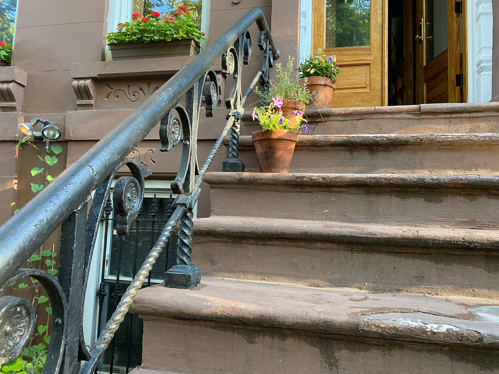 brownstone stoop repair