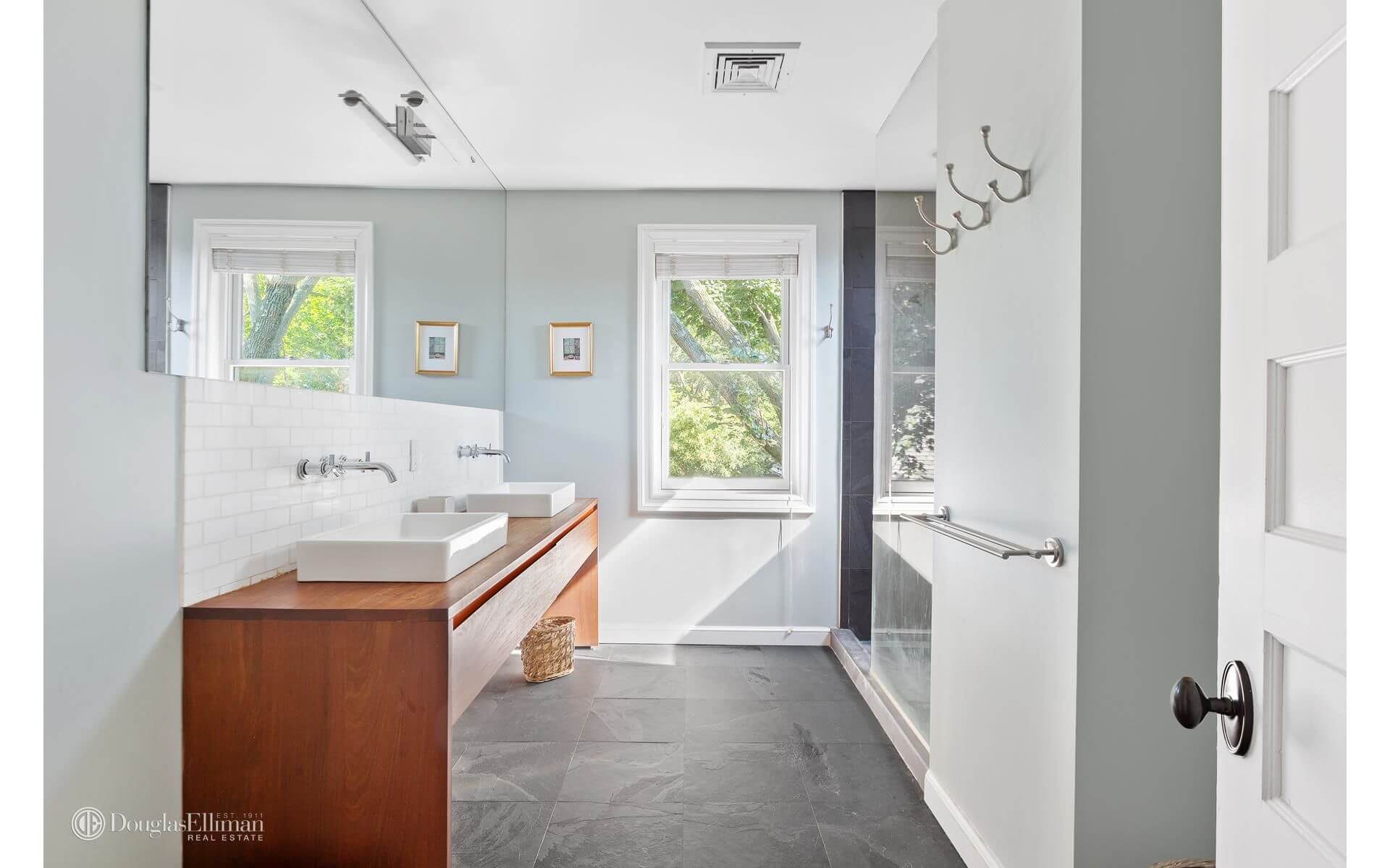 1409 glenwood road