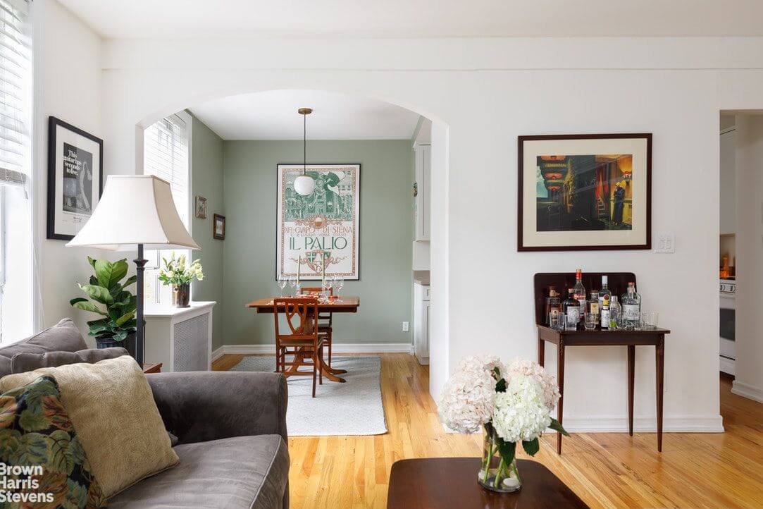 Co-op With Wooden Burning Fire, Terrace in Previous Brooklyn Heights Home Asks $875K