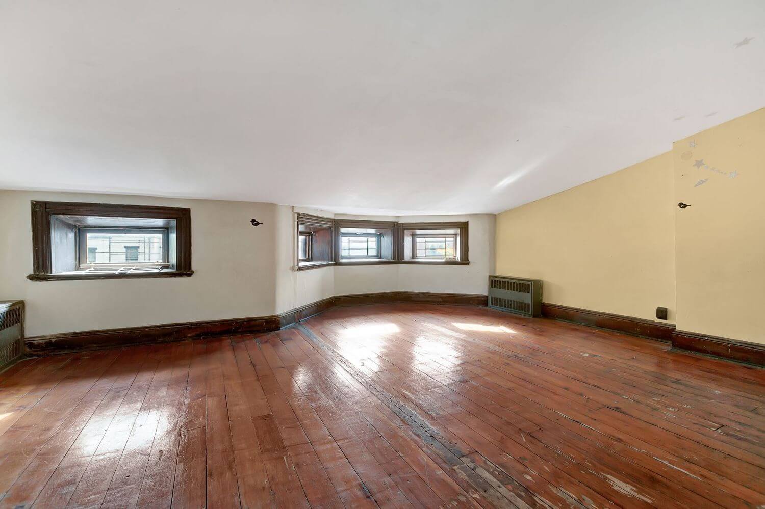 18 8th avenue