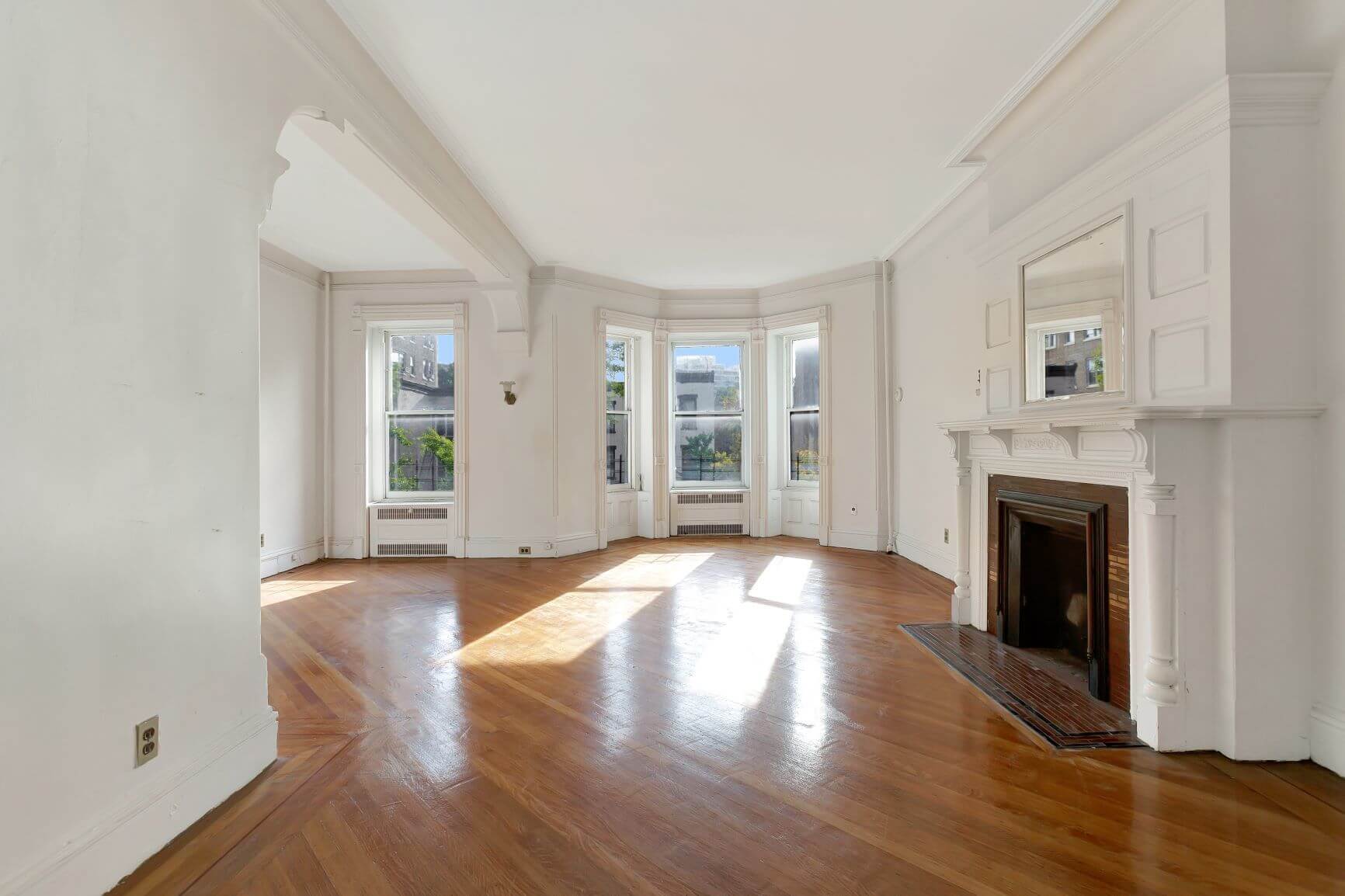 18 8th avenue